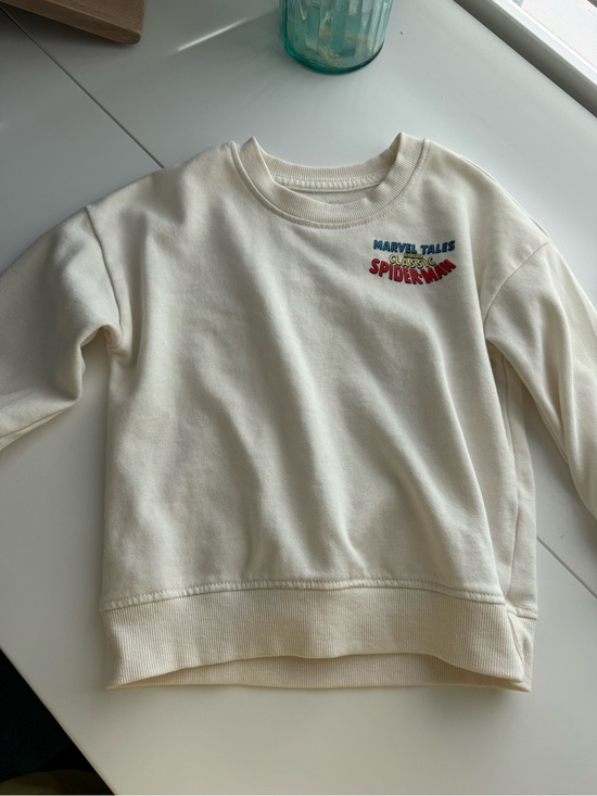 OshKosh B'gosh Other - OshKosh B'gosh Cream Spider-Man Graphic Sweatshirt